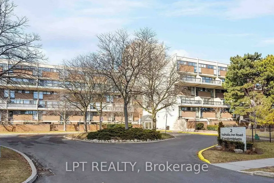 2 Valhalla Inn Rd #332, Toronto — listing photo